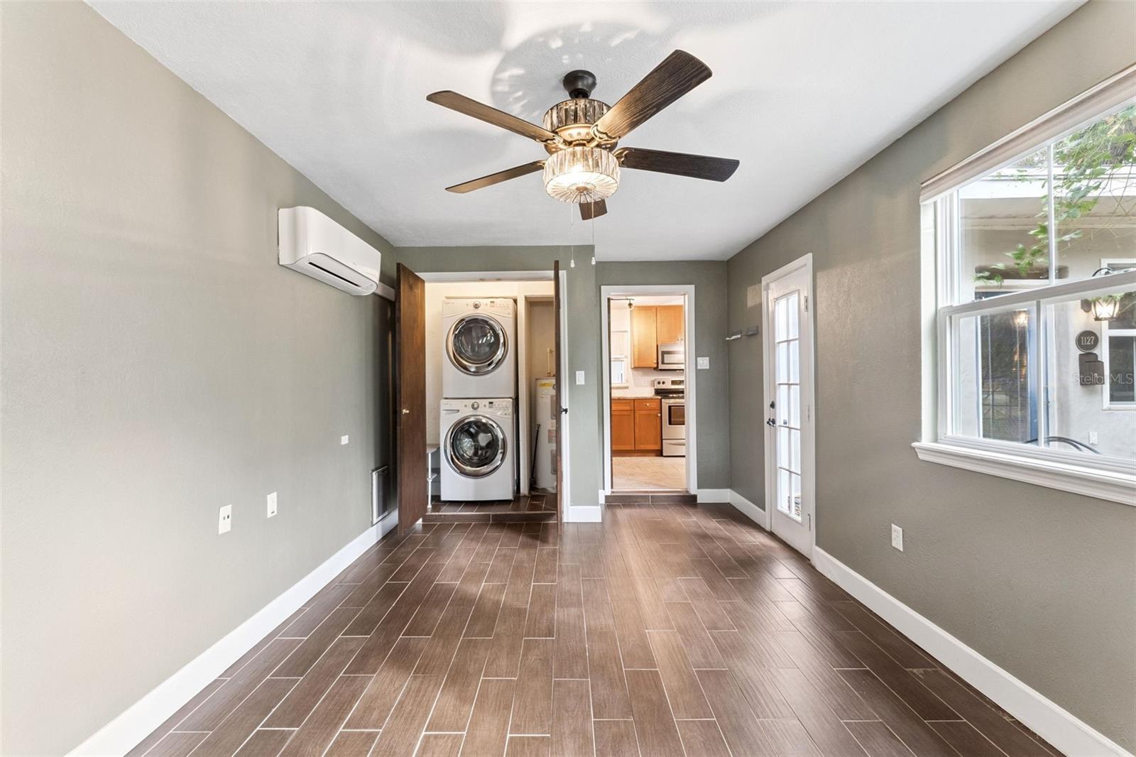 E E HARDYS SUB - Residential