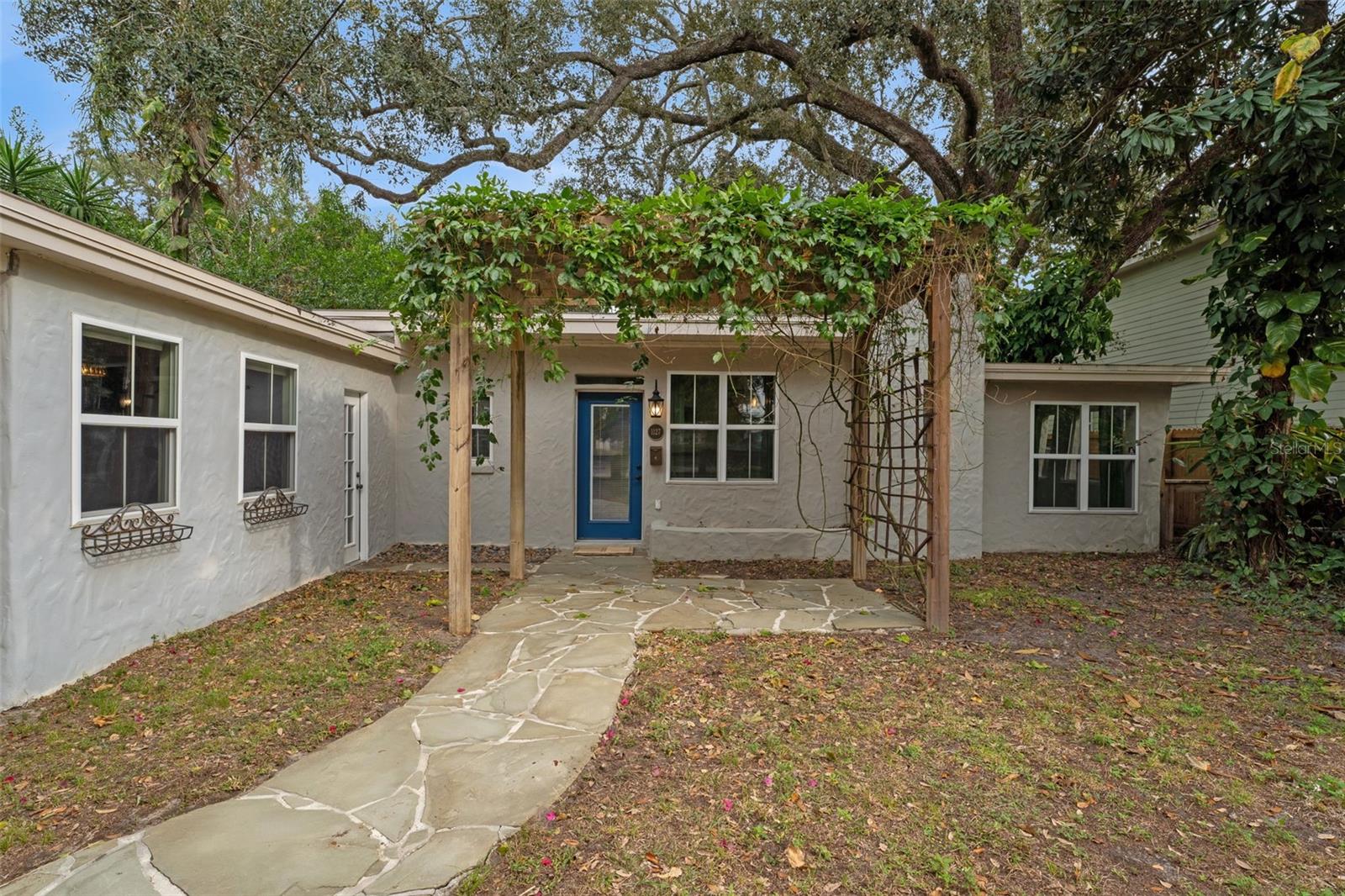 E E HARDYS SUB - Residential