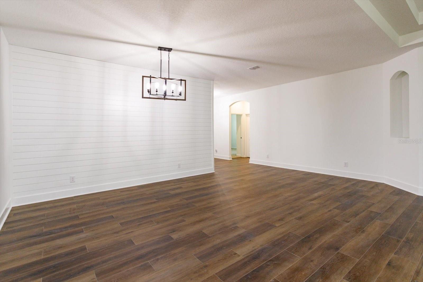 1371 CAVENDER CREEK ROAD