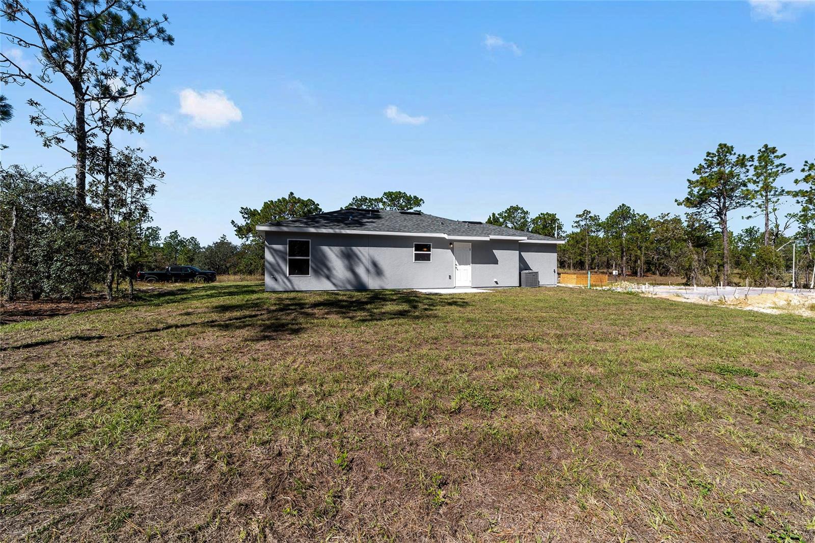 RAINBOW LAKES ESTATE - Residential