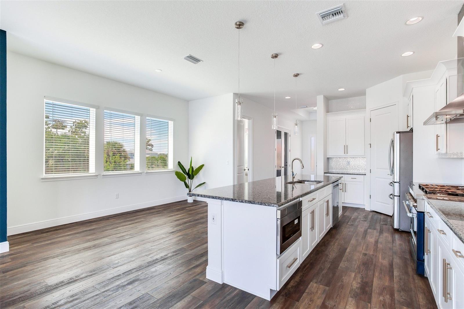 ISLE OF PALMS 2ND ADD - Residential Lease