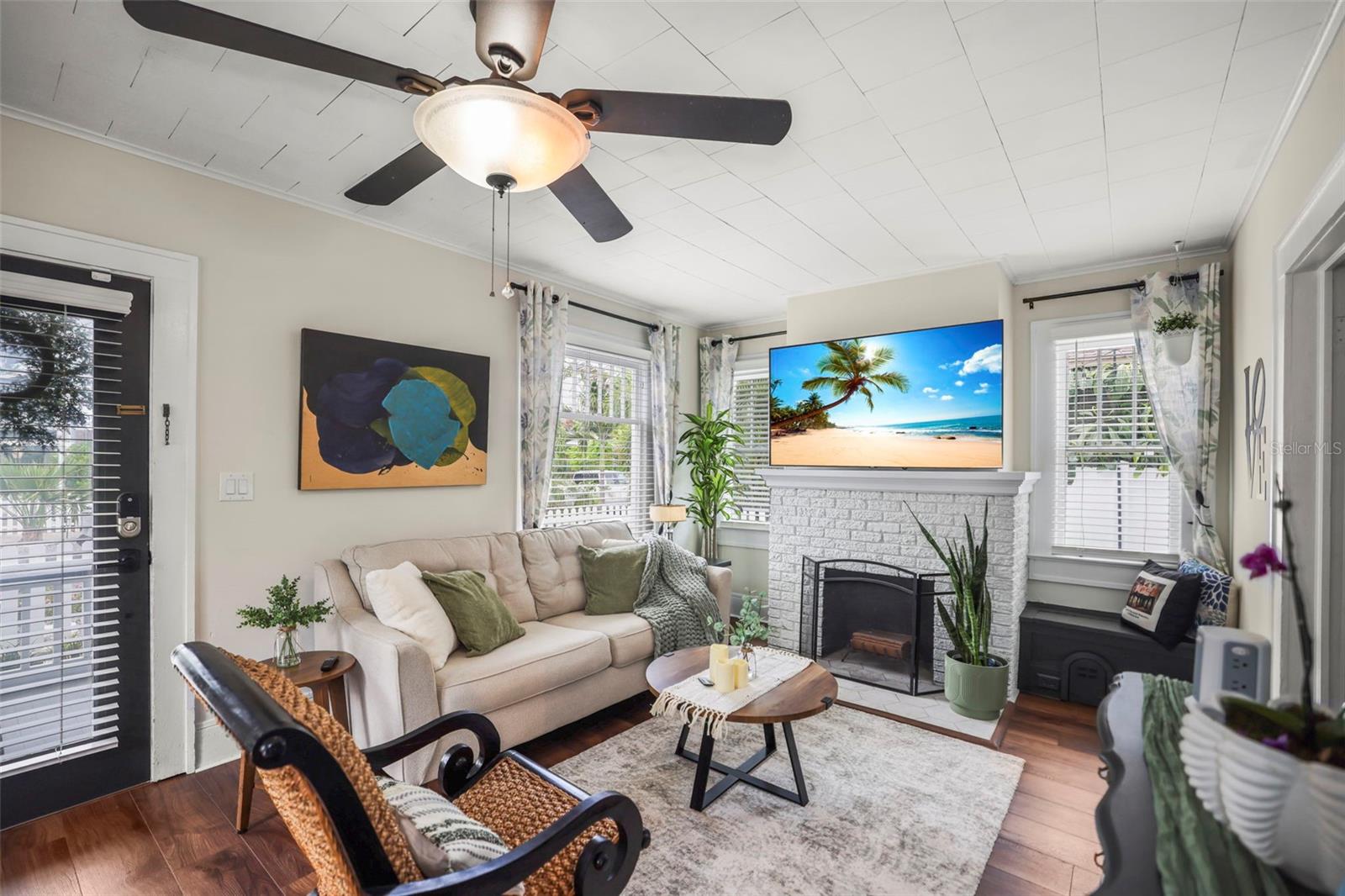 634 6TH STREET N