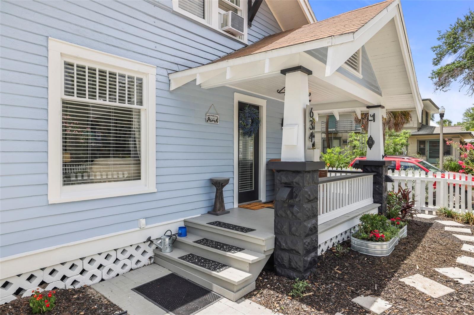 634 6TH STREET N