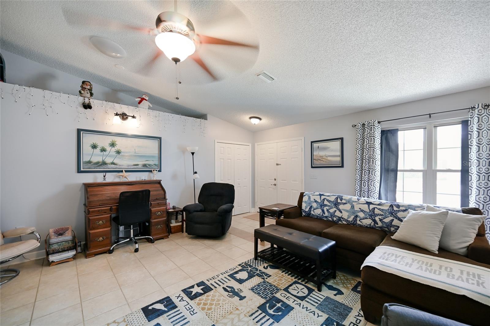 THE VILLAGES OF LAKESIDE SOUTH PHIII REV - Residential