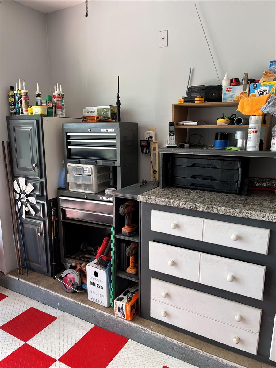 THE VILLAGES OF LAKESIDE SOUTH PHIII REV - Residential