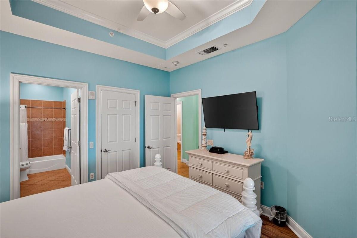 OCEAN TOWERS HAMMOCK BEACH - Residential