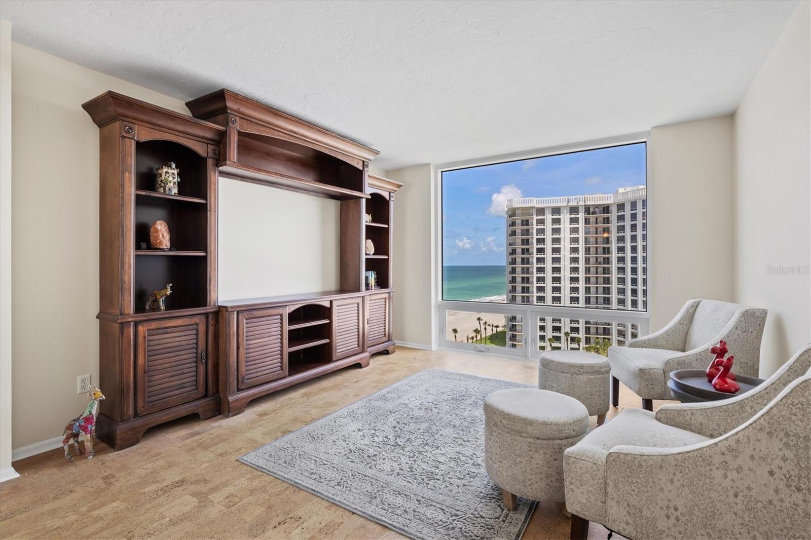 SEA GATE CLUB - Residential