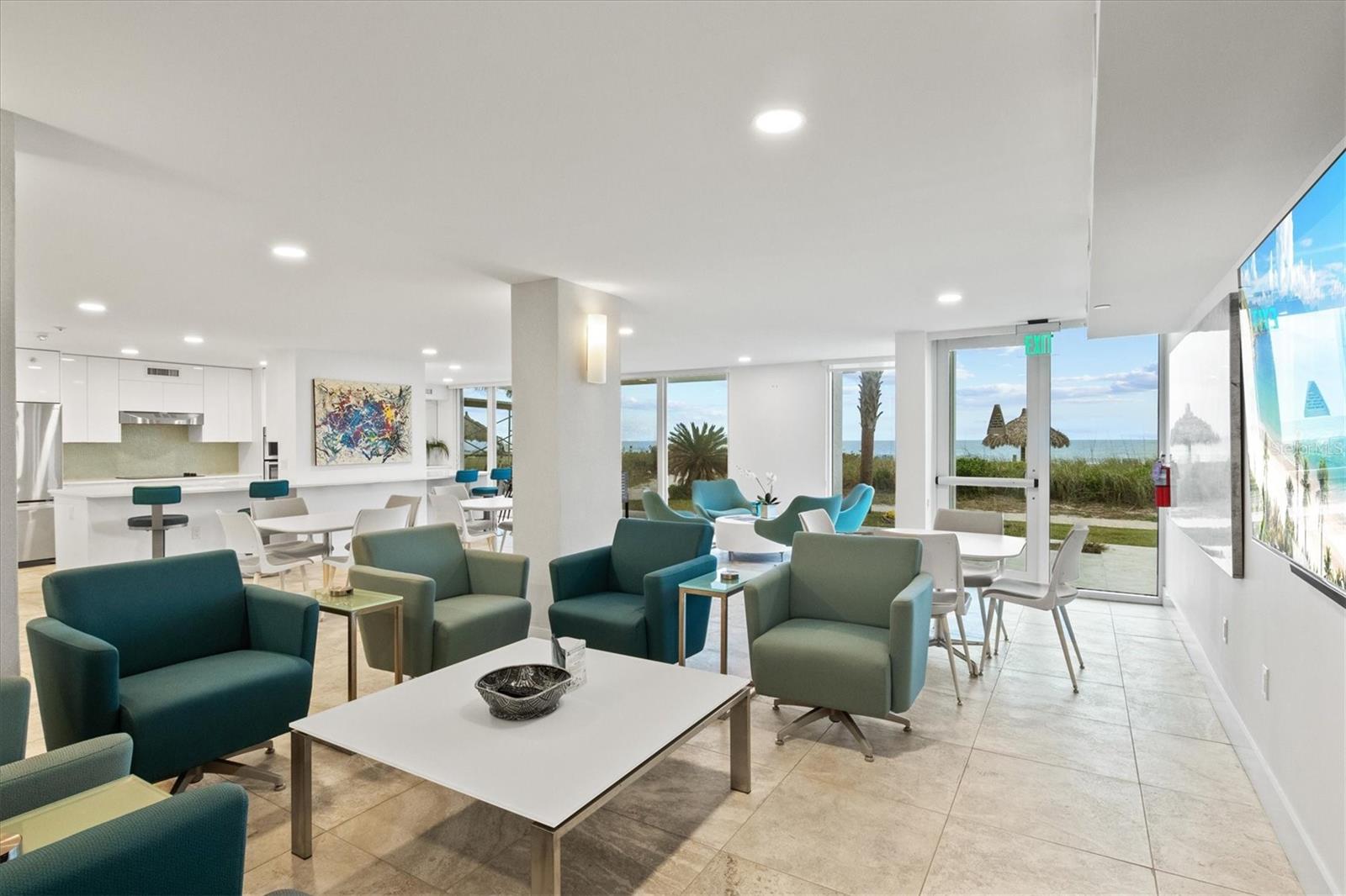 SEA GATE CLUB - Residential