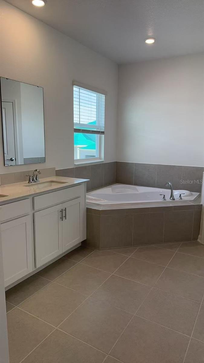 WELLNESS RDG PH 3 - Residential Lease