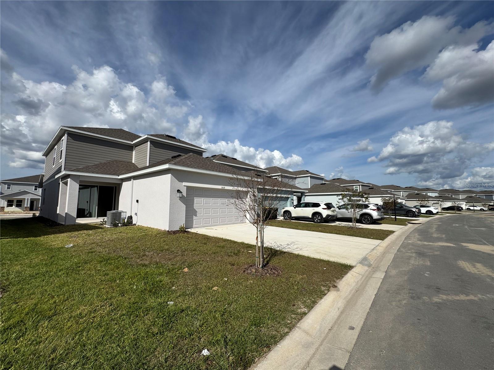 WELLNESS RDG PH 3 - Residential Lease