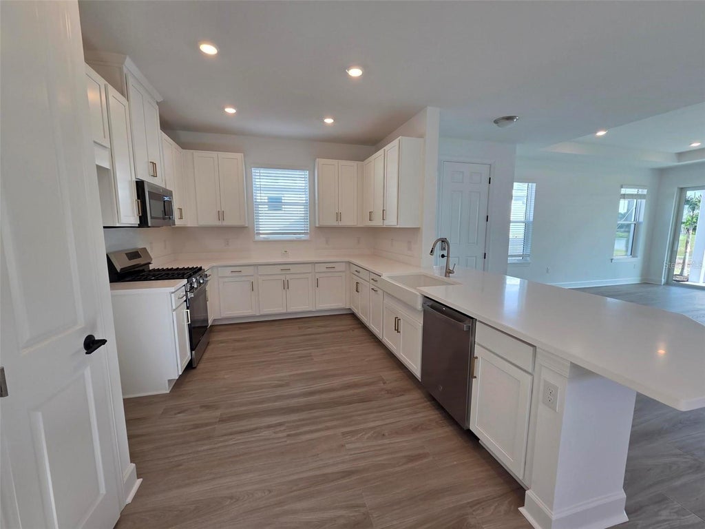 Photo of 3105 Porto Lane, Bradenton, FL 34211 (MLS # A4711145)
