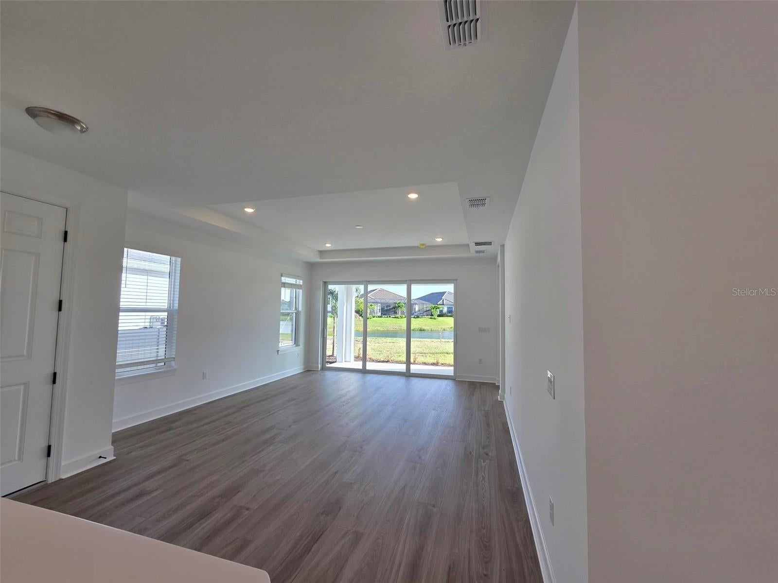 3105 PORTO LANE