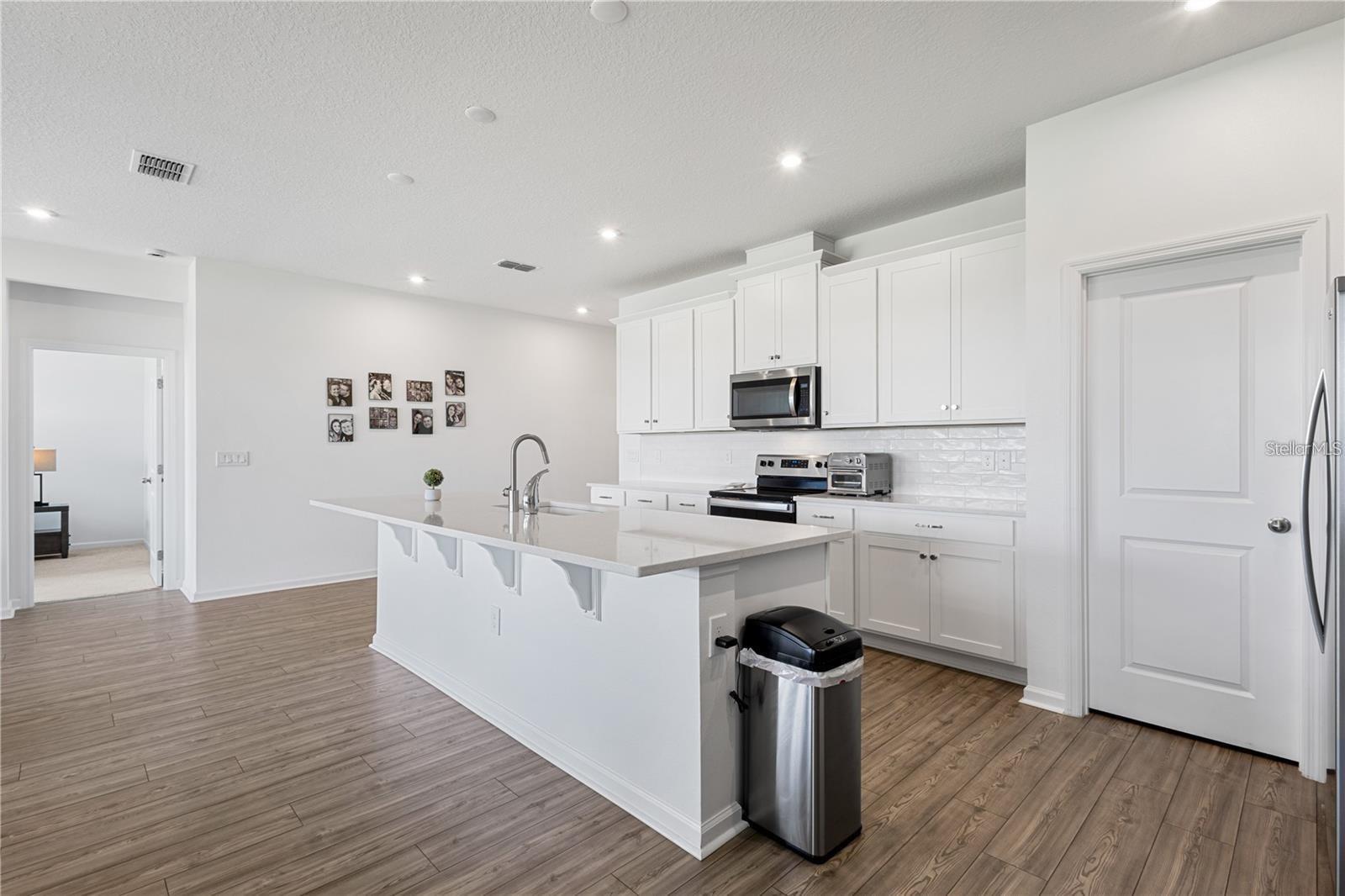 WATERBROOKE PH 3 - Residential Lease