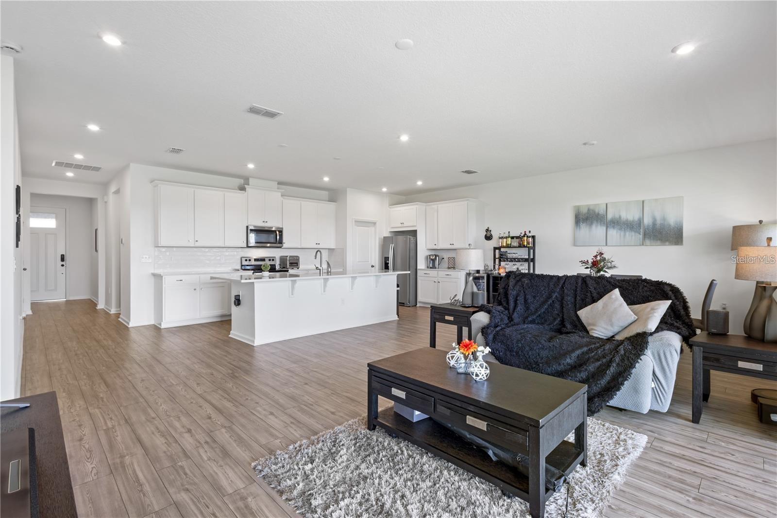 WATERBROOKE PH 3 - Residential Lease