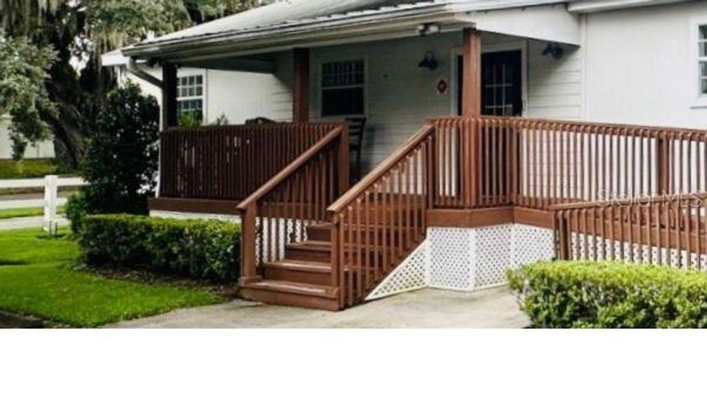 Photo of 557 W Plant Street, Winter Garden, FL 34787 (MLS # O6356390)