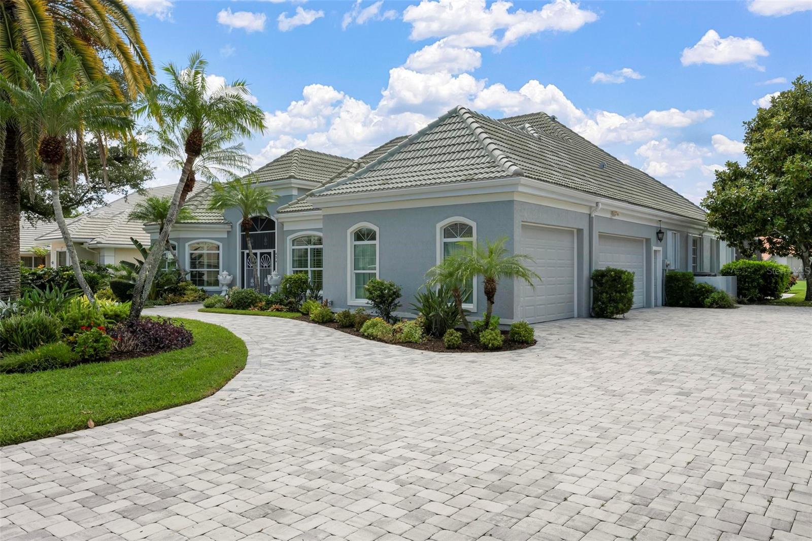 434 TREMINGHAM WAY