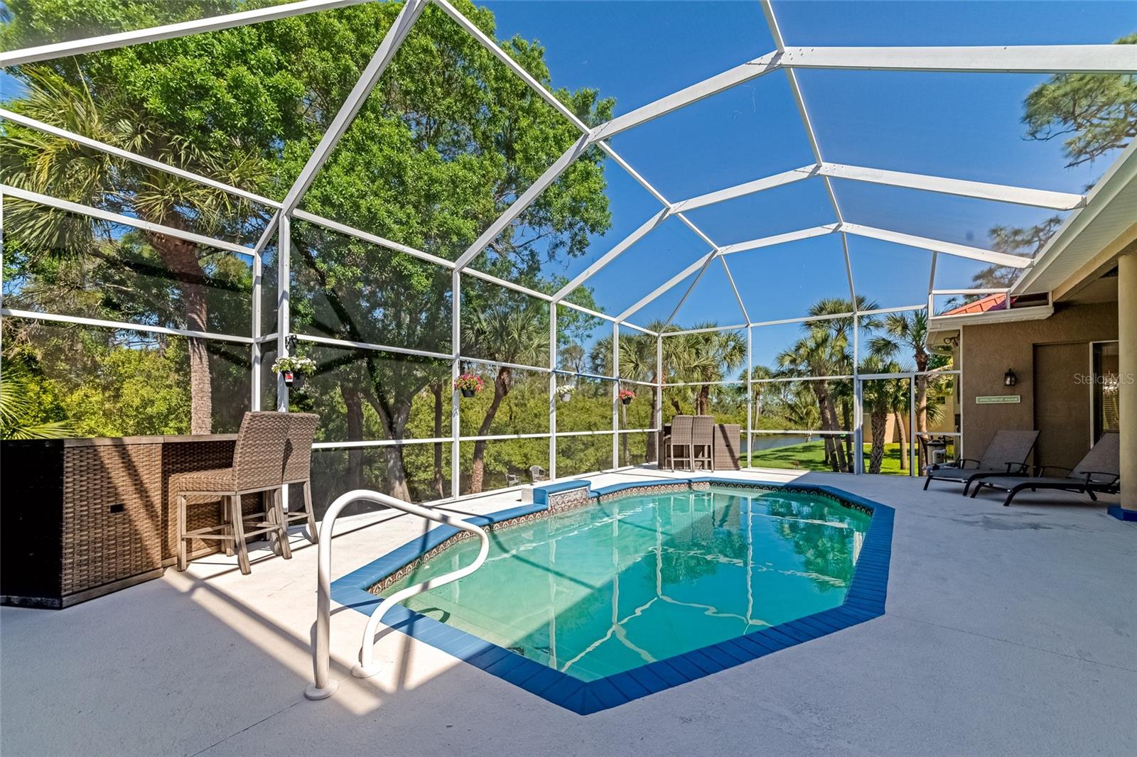 1101 KINGS WAY DRIVE, NOKOMIS, FL, 34275 1 1101 KINGS WAY DRIVE