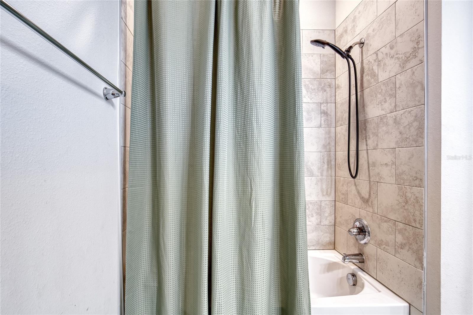 COPPER CRK - Residential