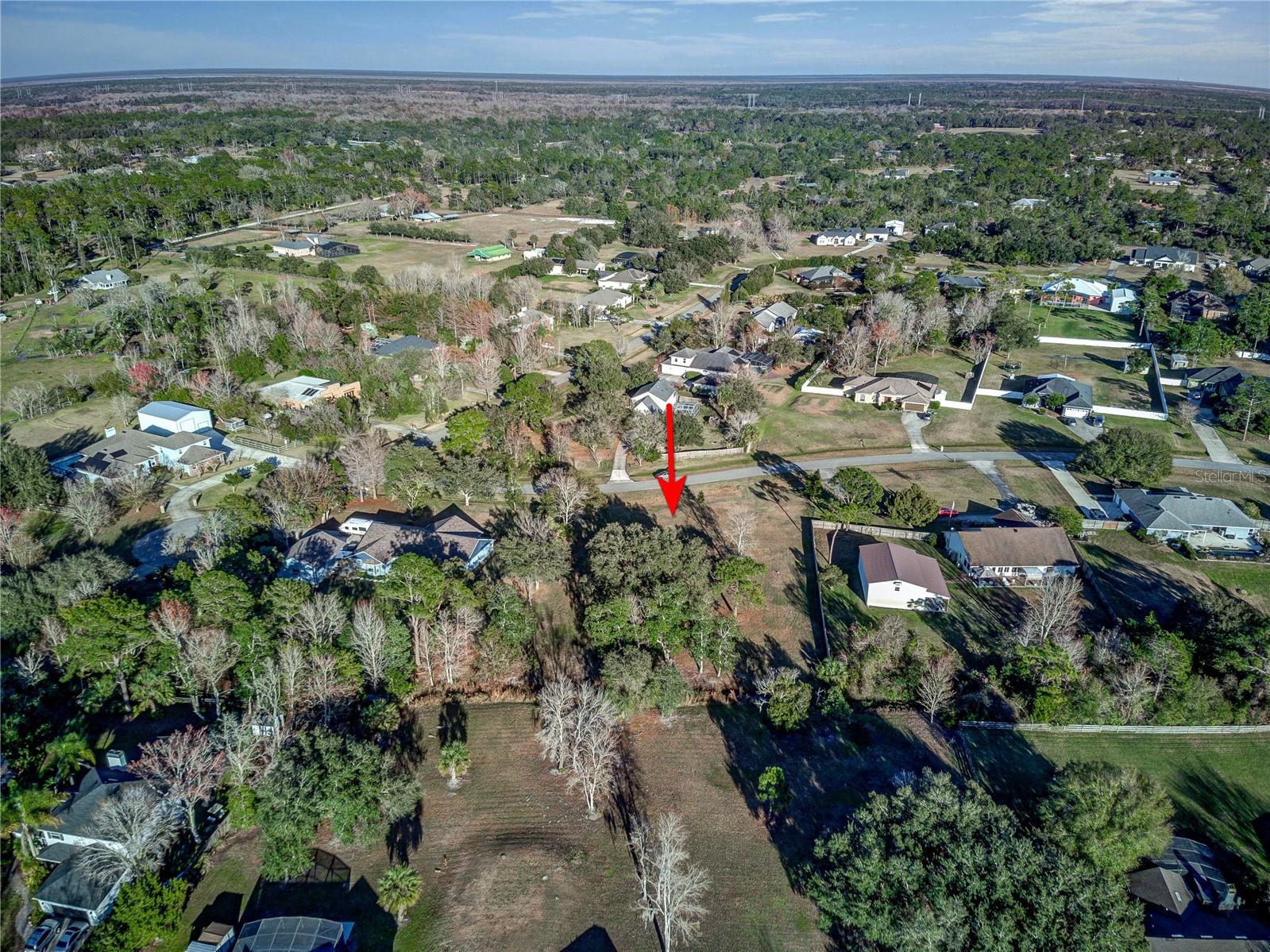 PICKETT DOWNS UNIT 4 - Land