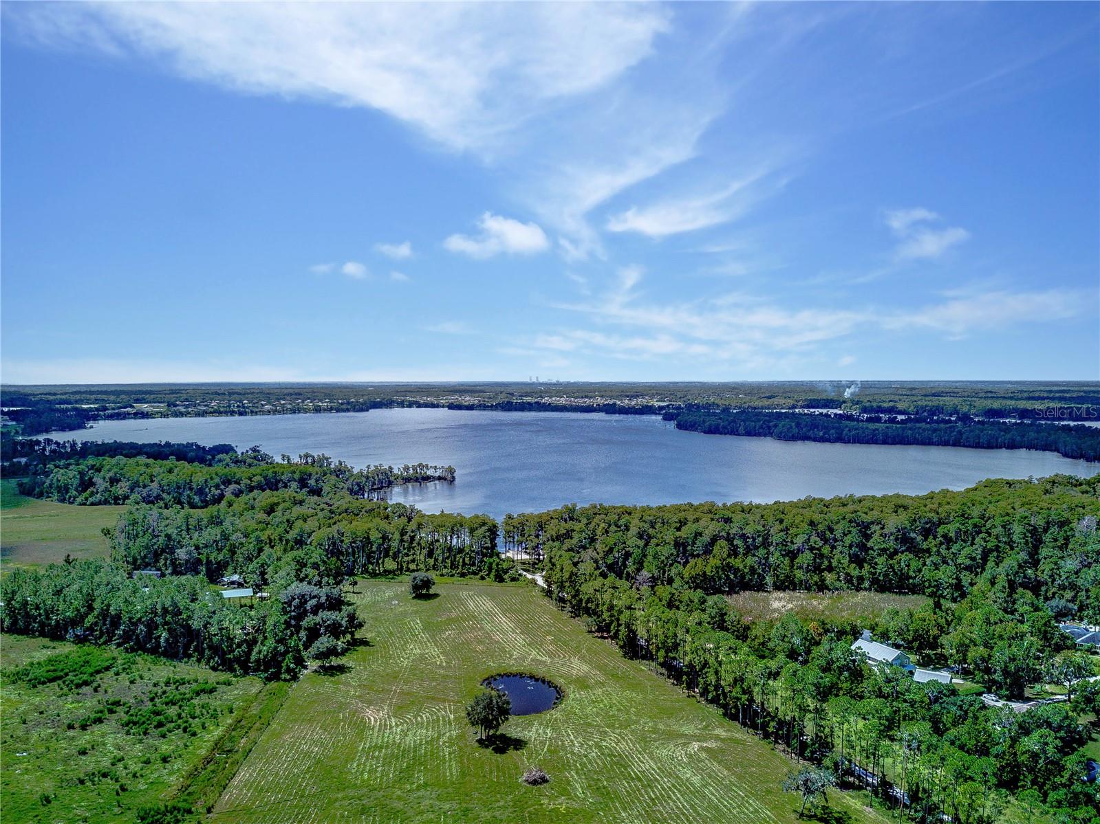 PICKETT DOWNS UNIT 4 - Land