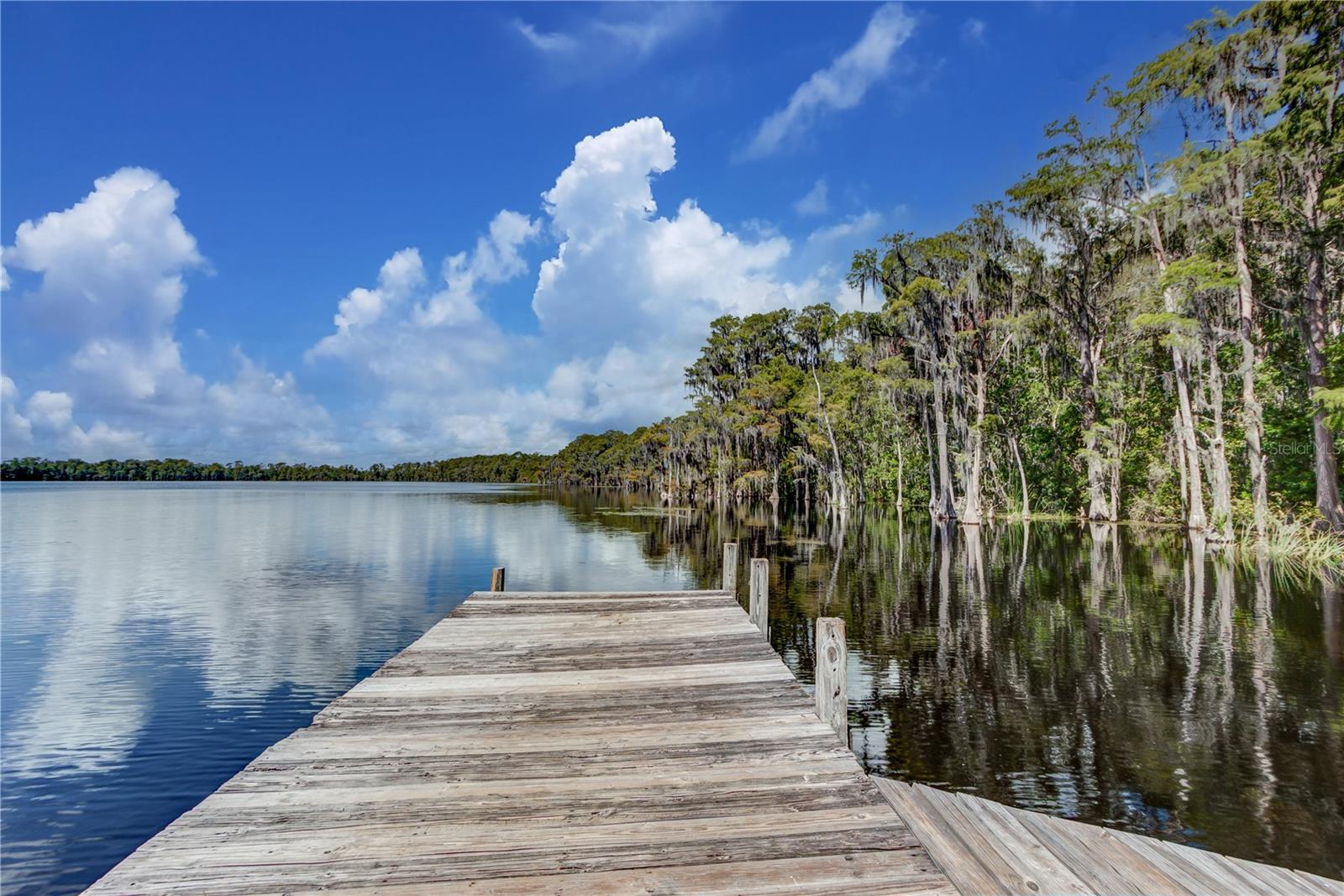 PICKETT DOWNS UNIT 4 - Land