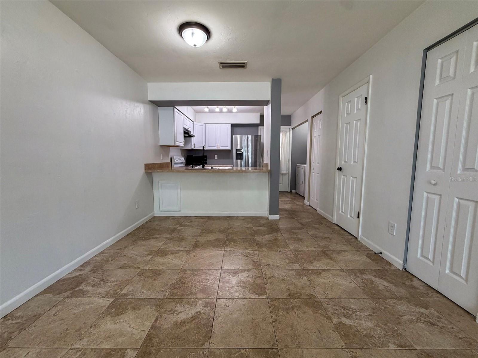 2201 SW 39TH DRIVE