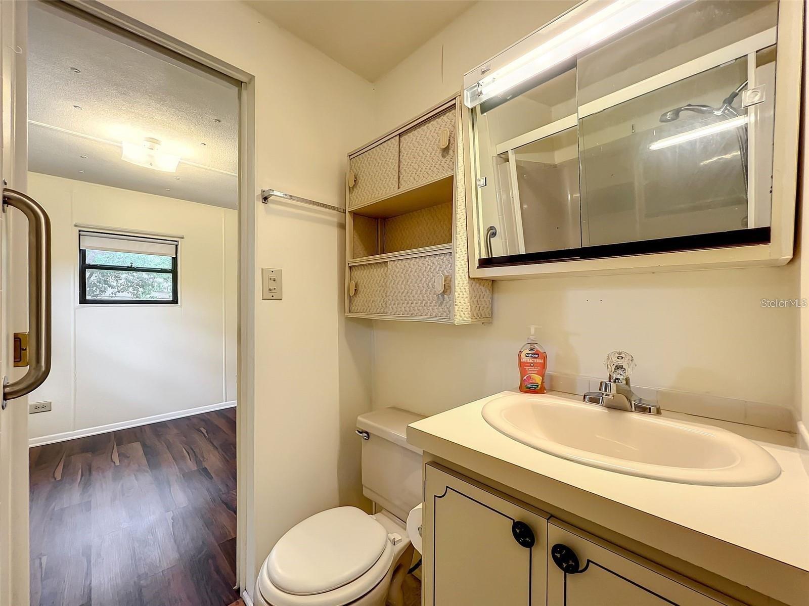 LAKE KATHRYN PARK 5TH ADD - Residential Lease