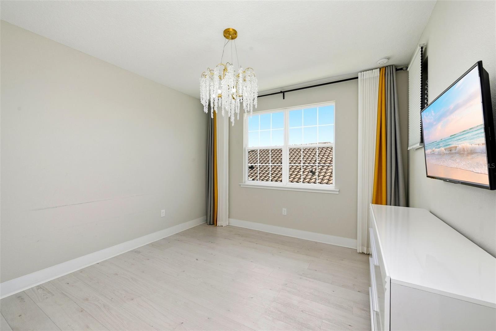 SAND LAKE SOUND - Residential