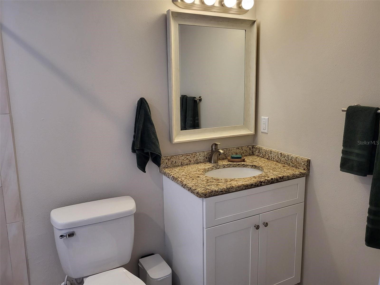 OXFORD MANOR 2ND ADD - Residential