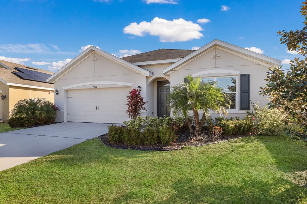 Photo of 5532 Ashton Cove Court, Sarasota, FL 34233 (MLS # A4692543)