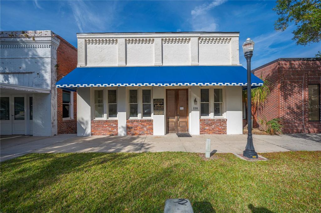 Photo of 150 E Davidson Street, Bartow, FL 33830 (MLS # L4957845)