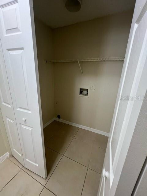 COUNTRY LAKE CONDO PH 01 - Residential Lease