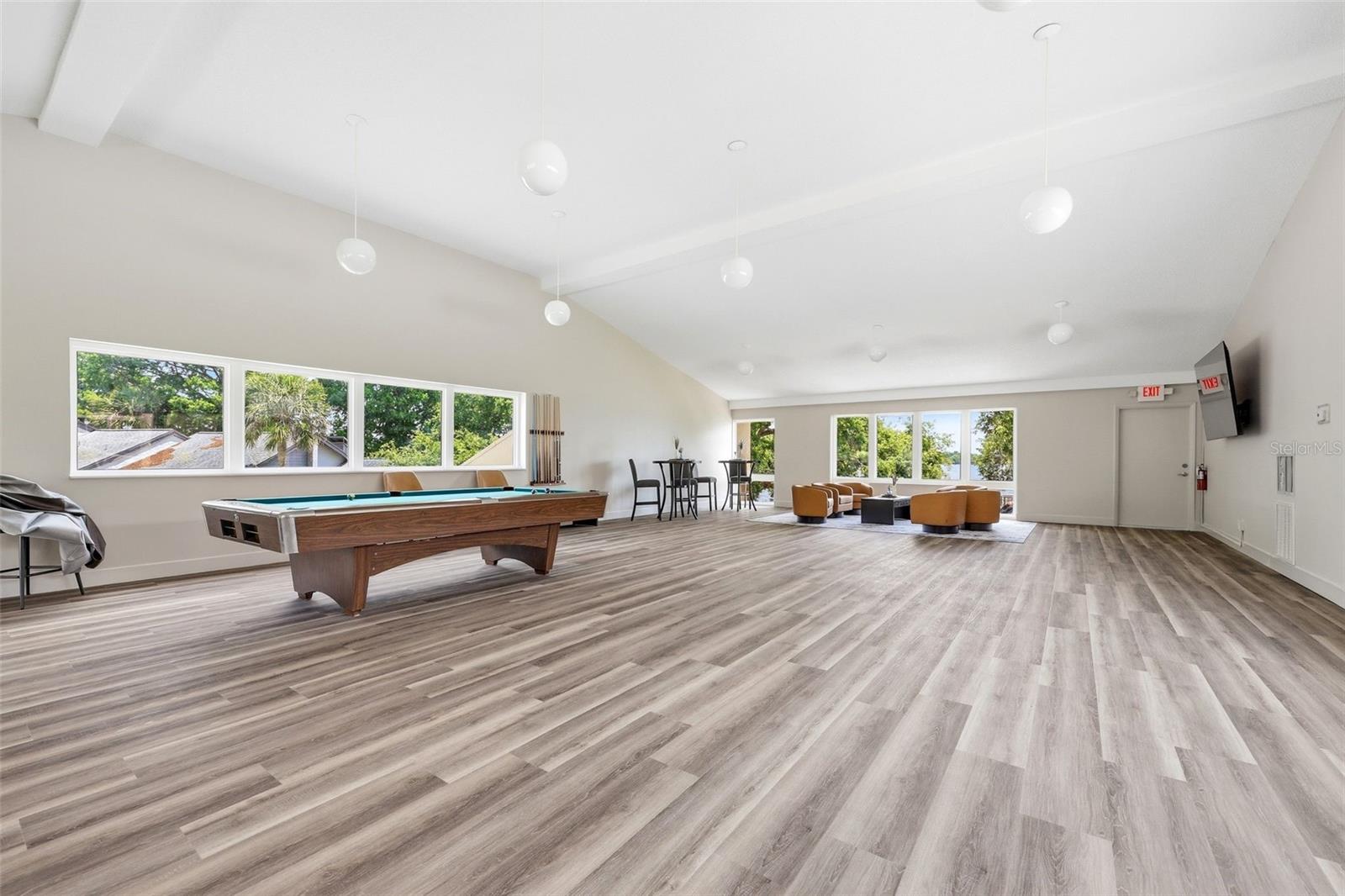 TARPON HIGHLANDS LAKE TARPON SAIL TENNIS CLUB - Residential