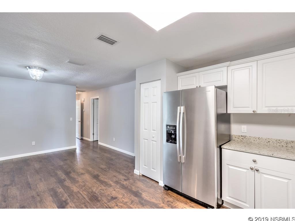 Florida Shores 01 - Residential