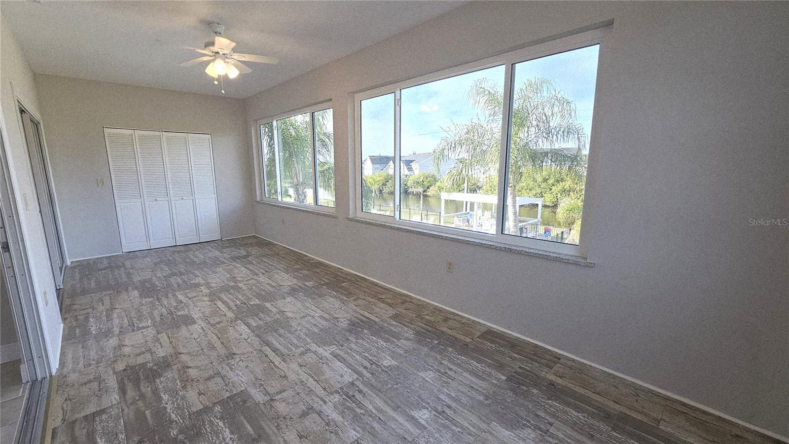 CLUBHOUSE - Residential Lease