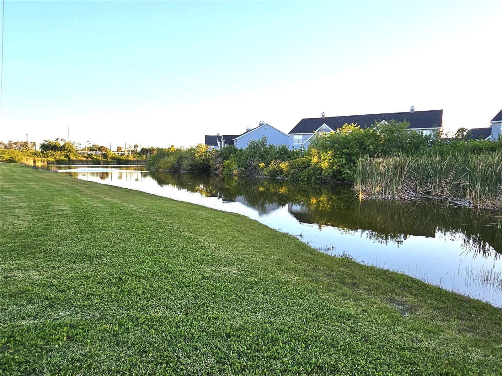 CLUBHOUSE - Residential Lease