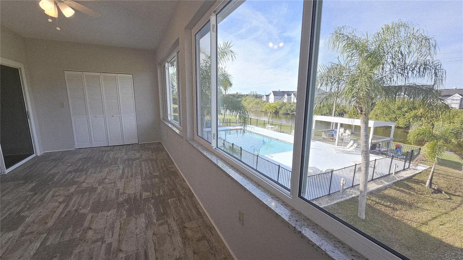 CLUBHOUSE - Residential Lease