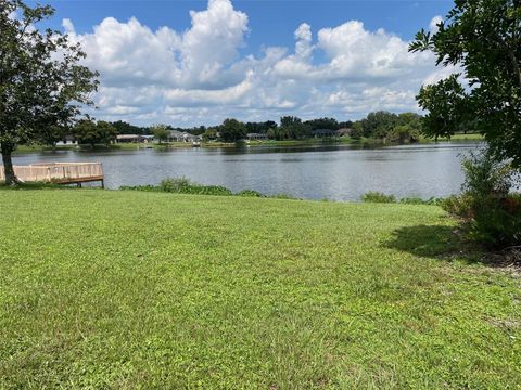 A home in PORT CHARLOTTE