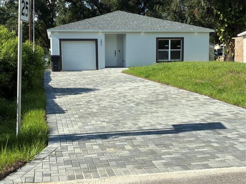 Photo of 1821 W Greenwood Street, Lakeland, FL 33815 (MLS # S5120915)