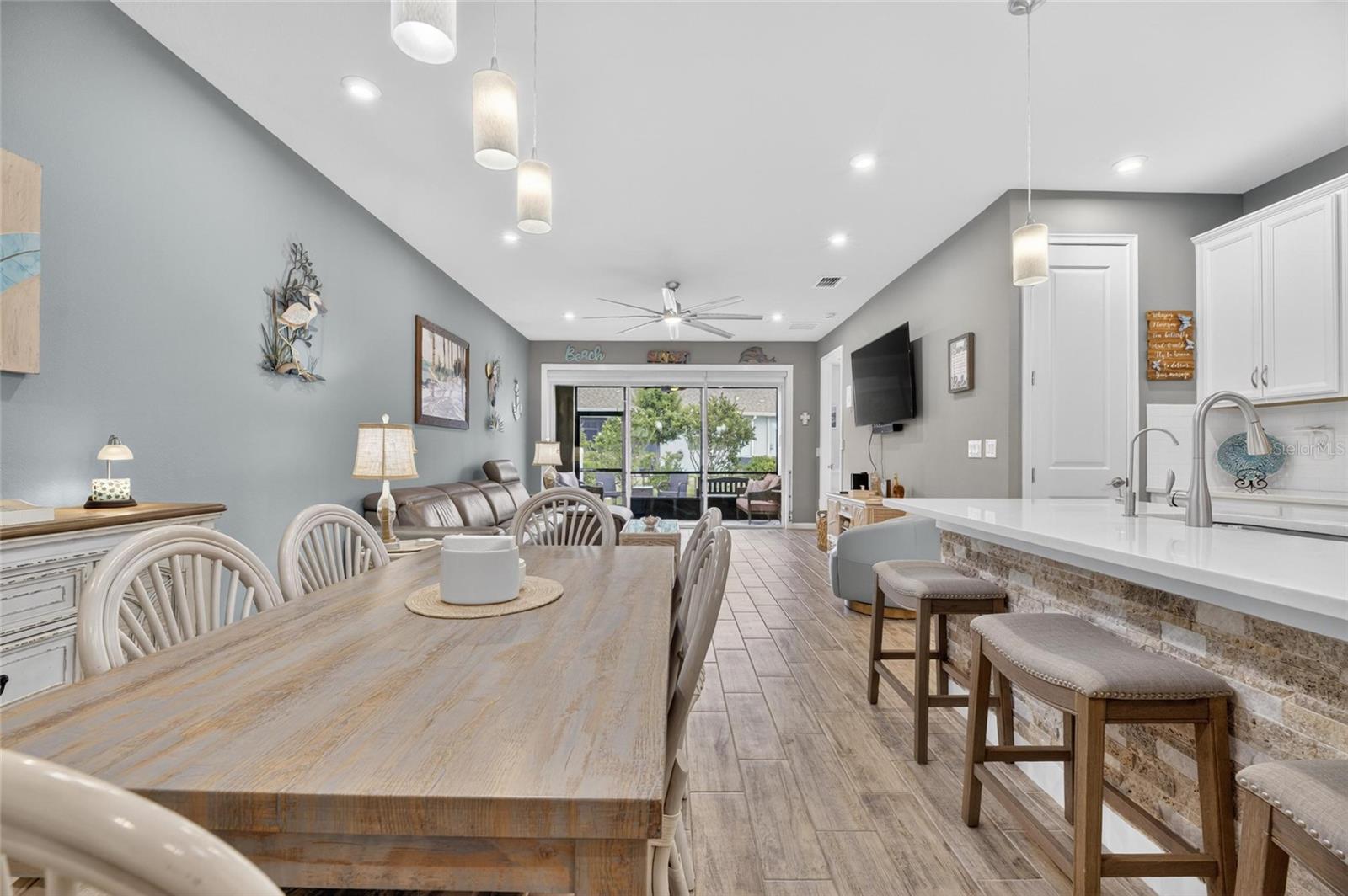 LA PALOMA PRESERVE - Residential