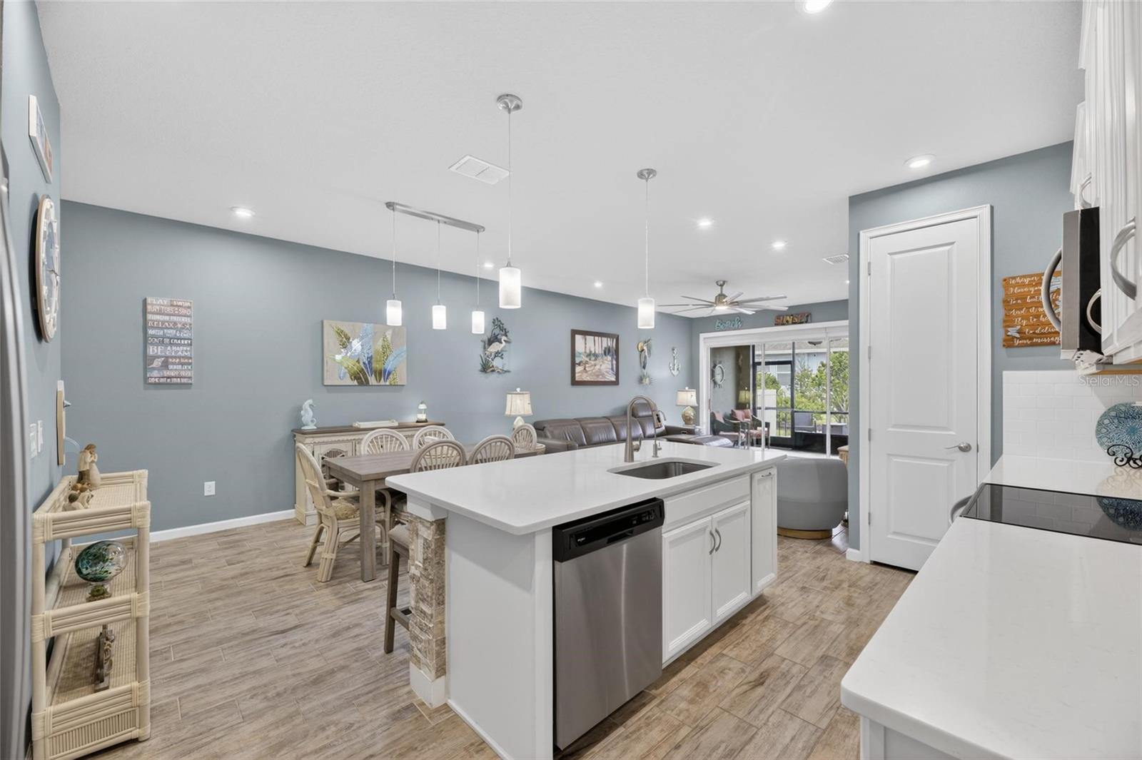 LA PALOMA PRESERVE - Residential