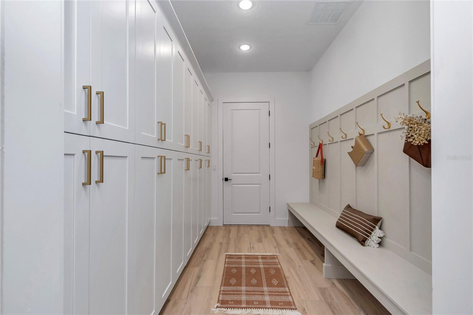 IRISH ACRES - Residential
