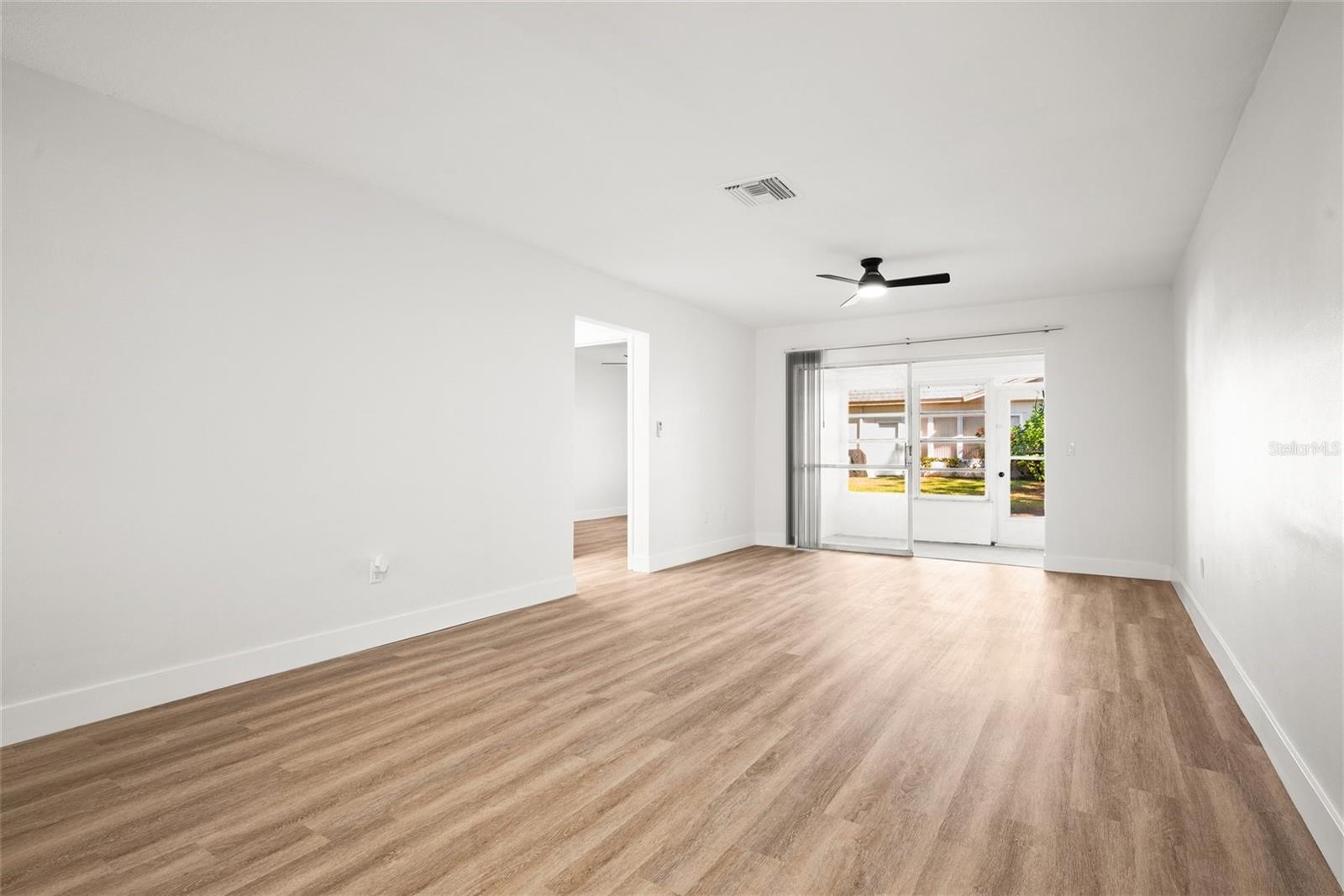 NORMANDY PARK OAKS CONDO - Residential