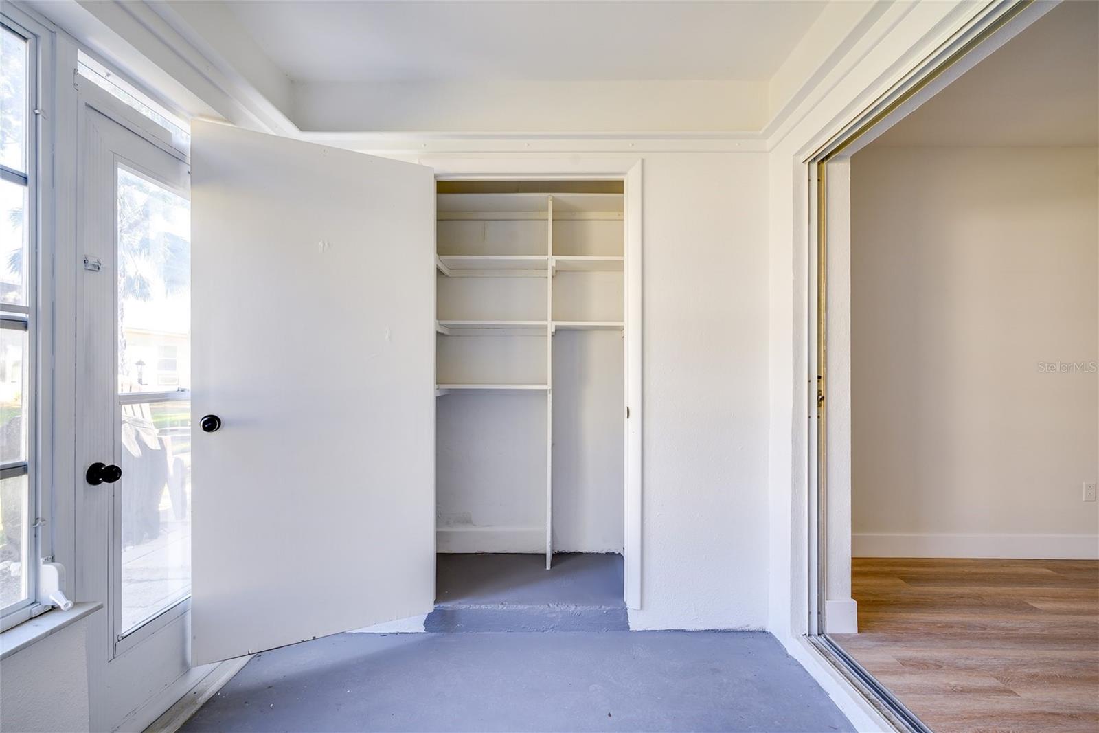 NORMANDY PARK OAKS CONDO - Residential