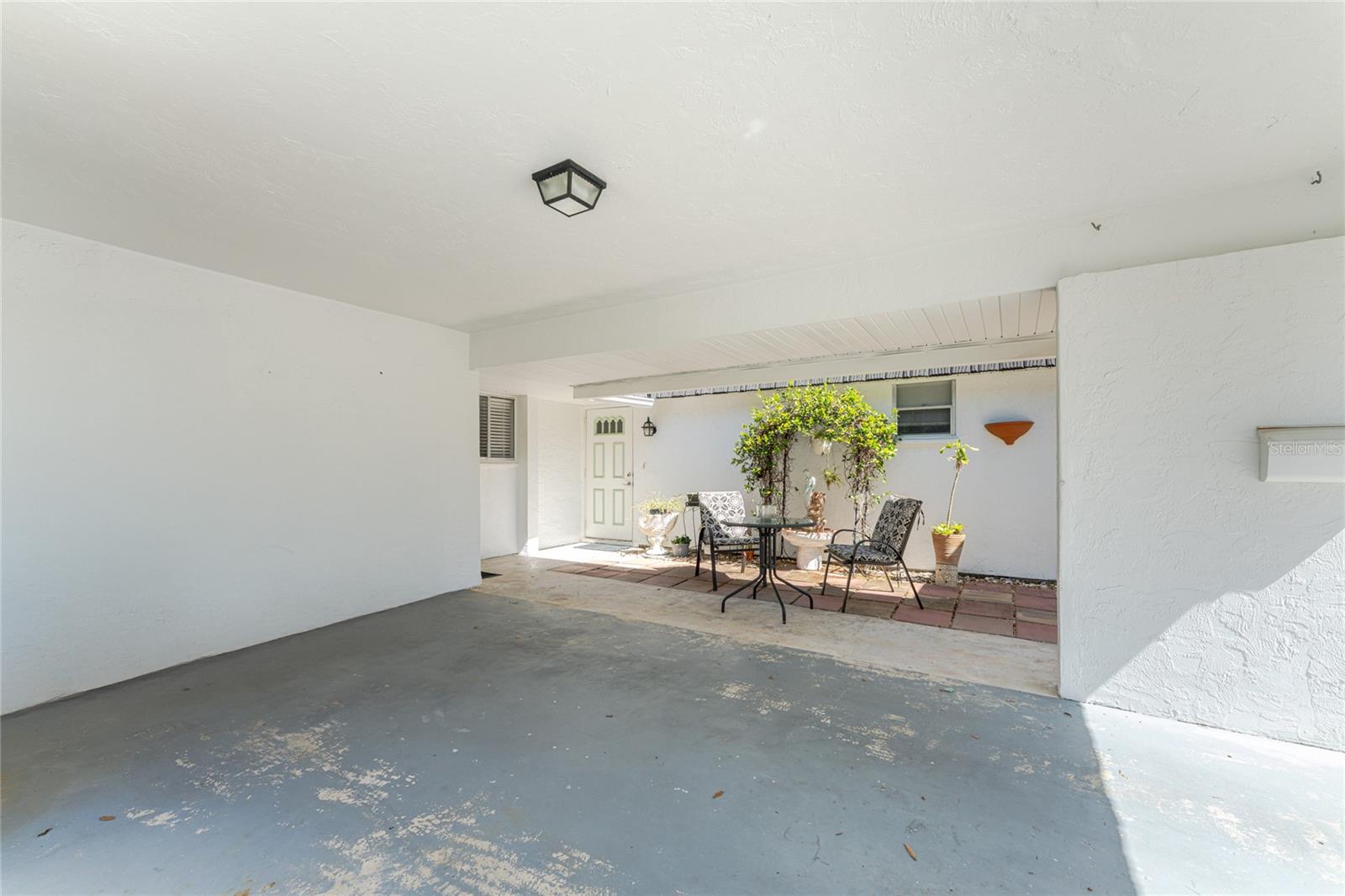 GLEN OAKS RIDGE VILLAS 1 - Residential