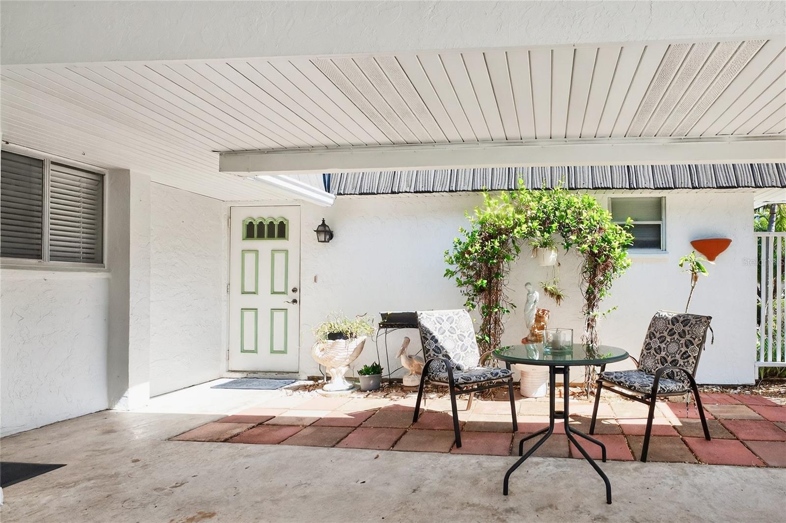 GLEN OAKS RIDGE VILLAS 1 - Residential