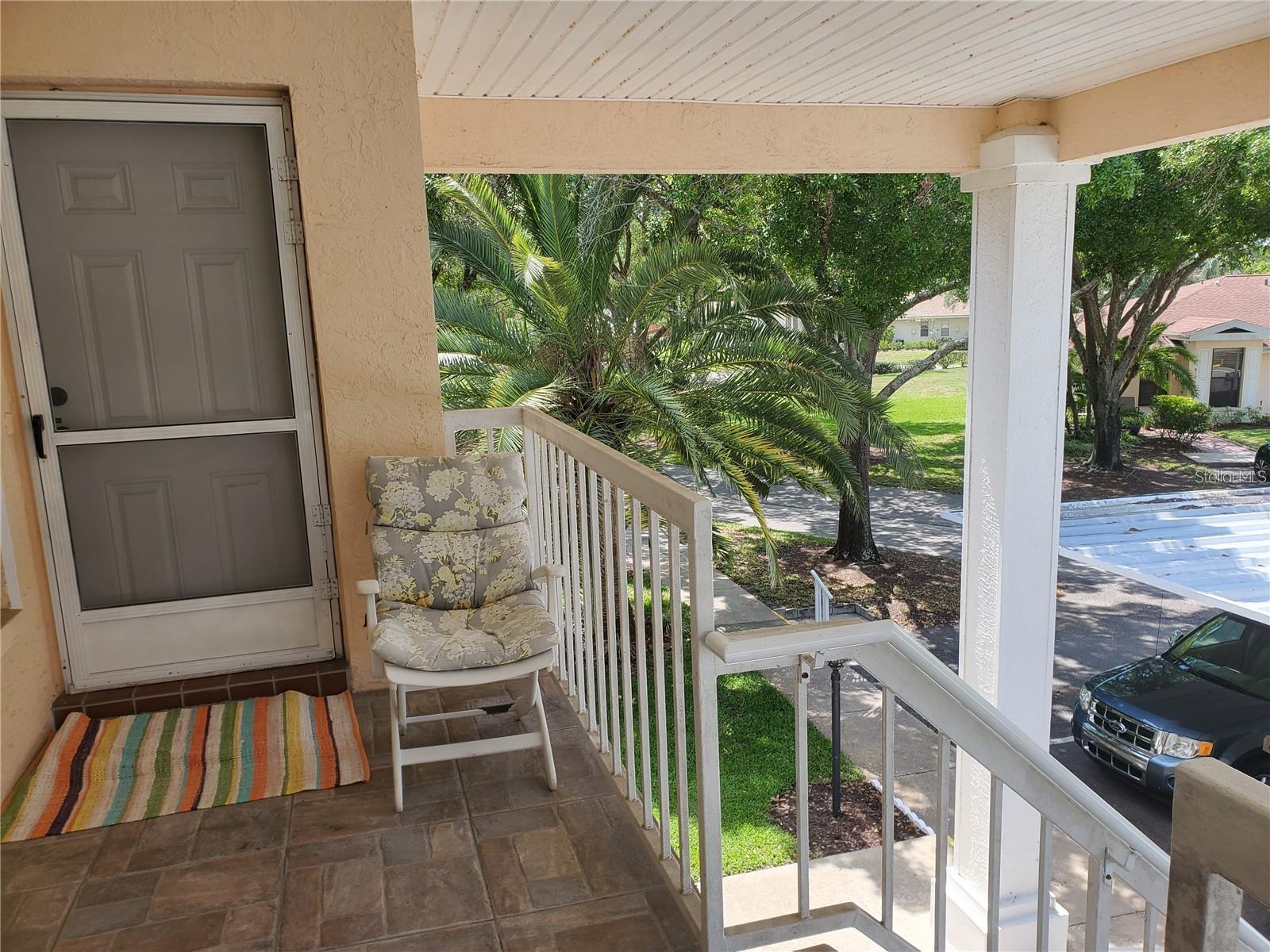 WELCOME TO RESORT-STYLE LIVING at its finest in the active 24-hour gated active 55+ retirement community of Kings Point in Knolls II. You'll enjoy living in this spacious Leisure II floor plan with 1073 SF, Split Bedrooms, 2 full Baths, Inside Laundry area with Washer & Dryer. Breakfast Bar opens into the Great Room with vaulted ceilings and sliding glass doors to enclosed Lanai. Nicely furnished & decorated. Ceiling fans throughout. There is access to the lanai from the Master Bedroom to enjoy the gentle cool breezes. This is a second-floor unit with quiet privacy and peaceful tropical views. Big closets and additional storage closet on lanai. Carport with golf cart charging station directly in front of the unit. The Knolls has its own private pool for neighborhood residents use only! Kings Point is a 55+ community with 2 Clubhouses, Restaurant and Bar, Theater, Fitness Center, Indoor and Outdoor Heated Pools, Pickle Ball, Tennis and many clubs, activities and entertainment. The nearby community includes medical facilities, restaurants and convenient shopping areas easily accessible by car, tram service or golf cart. Landlord pays basic cable, internet, water/sewer, amenities fees for 2 tenants, pest control, lawn maintenance, while the tenant pays for electric, telephone, and additional TV channels. No pets, no smoking, please. Call today to see this beauty!
AVAILABLE SHORT TERM JUNE 2025 TO OCTOBER 30, 2025. https://apply.link/P3oGLHI