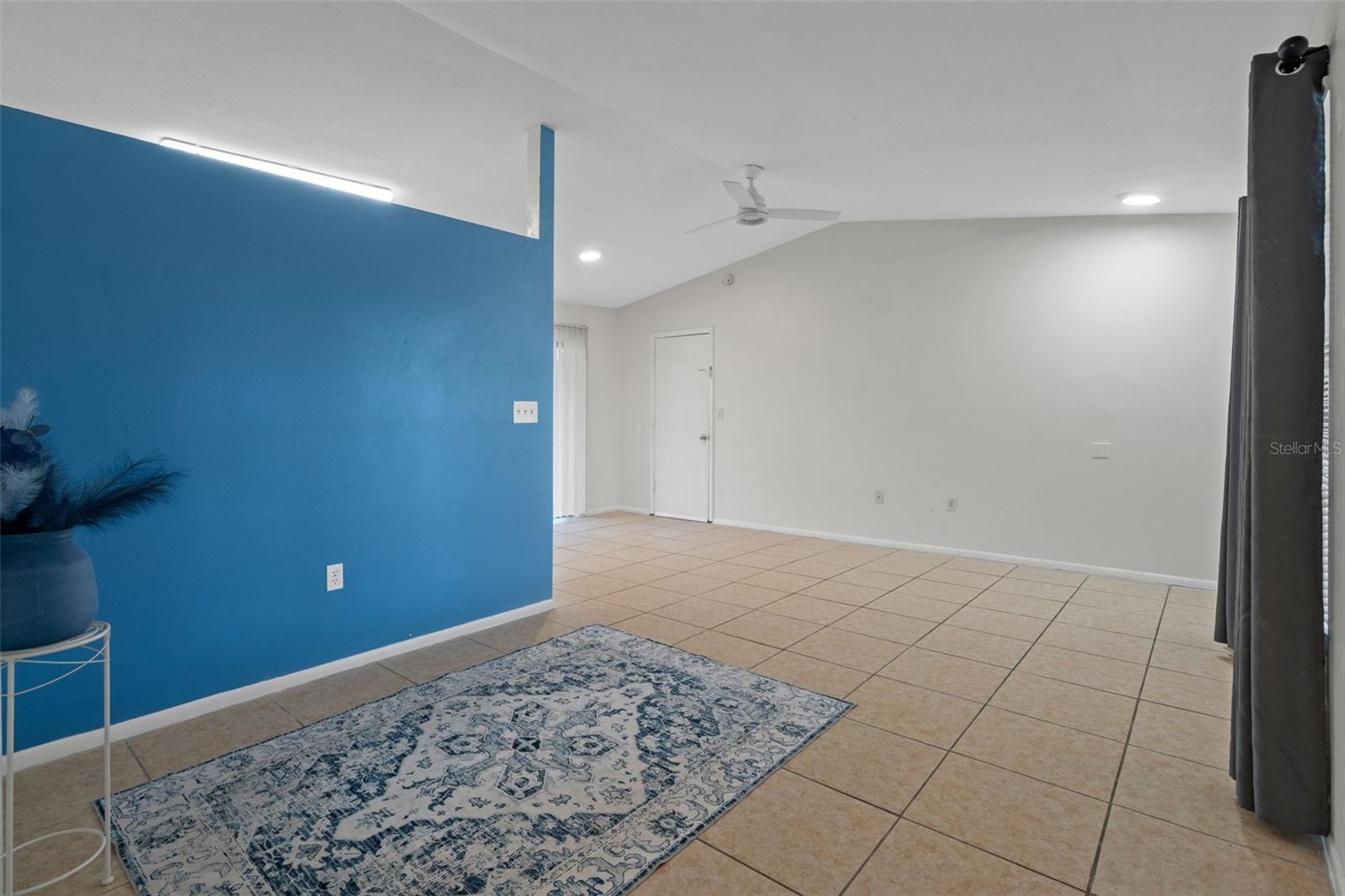 5116 MURIEL LANE