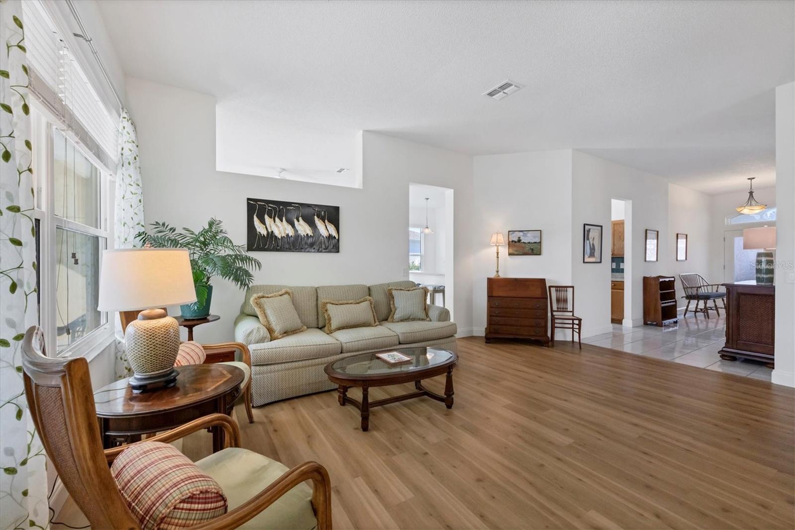 WOODMERE LAKES - Residential