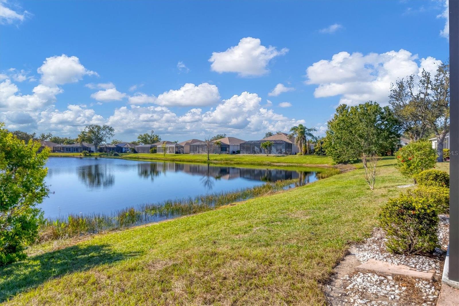 WOODMERE LAKES - Residential